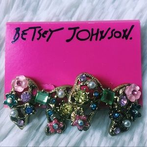 PRICE⬇️Betsey Johnson bow earrings *BRAND NEW*